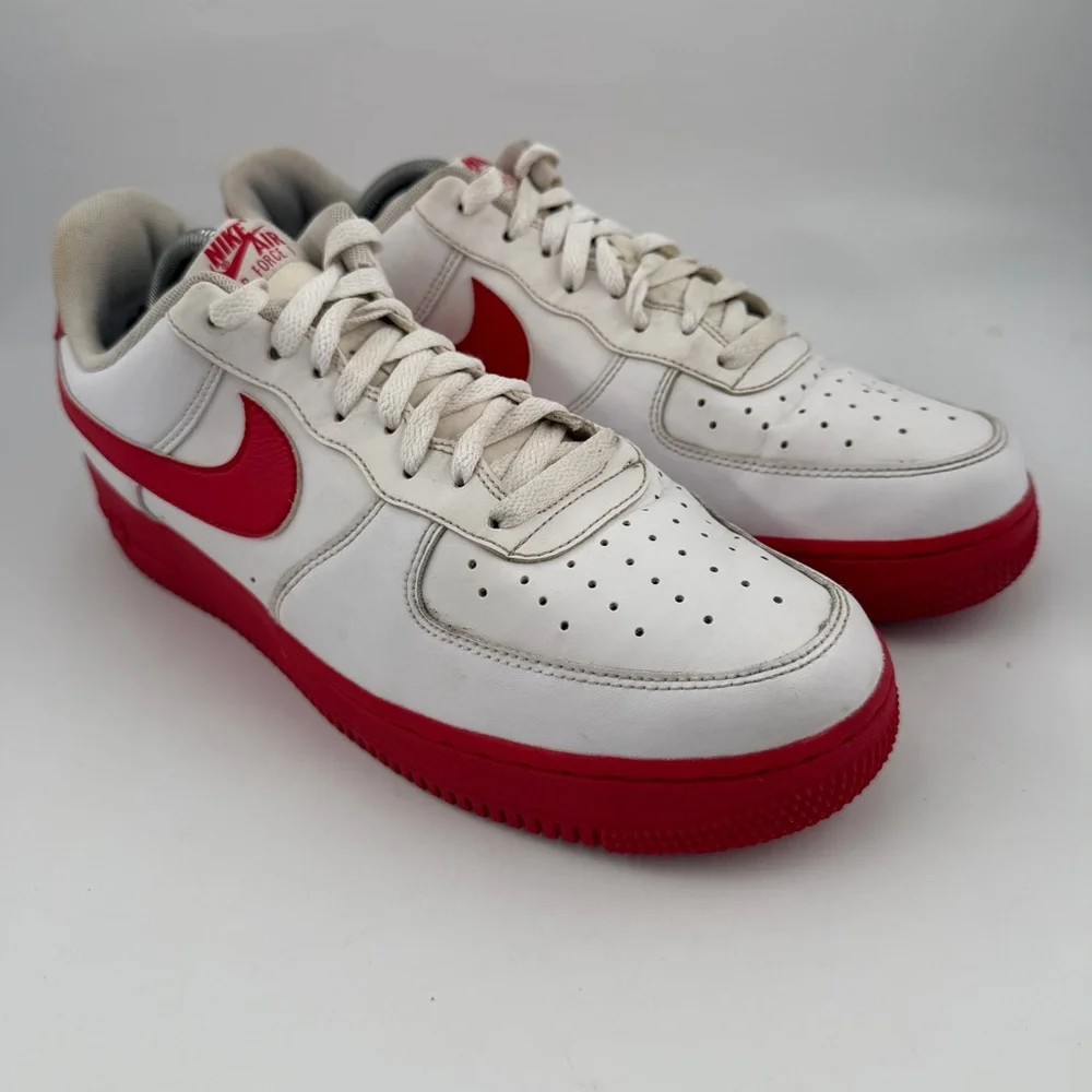 Nike Men’s Air Force 1 ‘07 - SZ 11 - White Red Lace-Up Low Top Shoes Sneakers